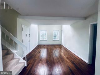 3831 NEWARK ST NW #F450, Washington, DC 20016