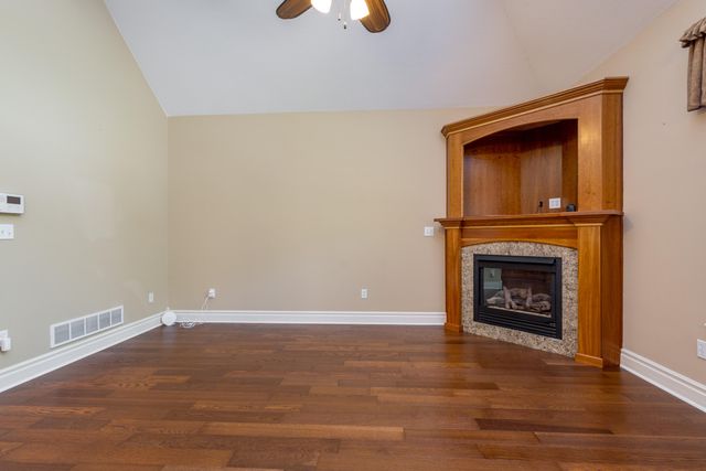 5613 MAJESTIC CIR, Columbia, MO 65203