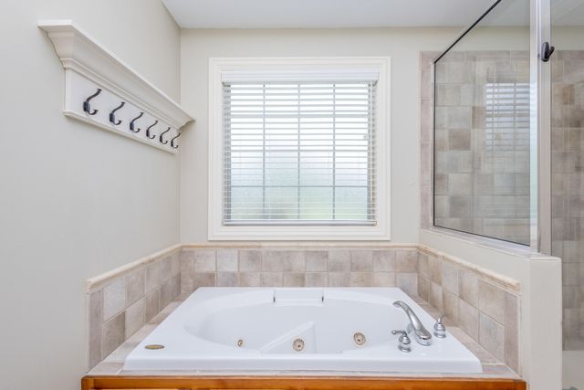 5613 MAJESTIC CIR, Columbia, MO 65203