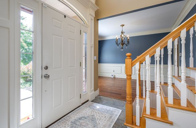 5613 MAJESTIC CIR, Columbia, MO 65203