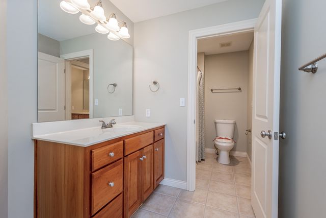 5613 MAJESTIC CIR, Columbia, MO 65203