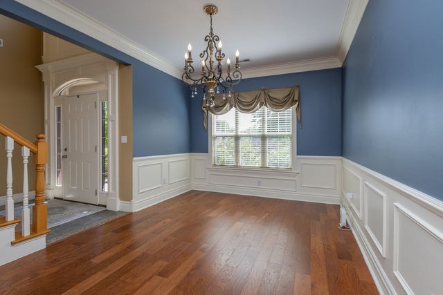 5613 MAJESTIC CIR, Columbia, MO 65203