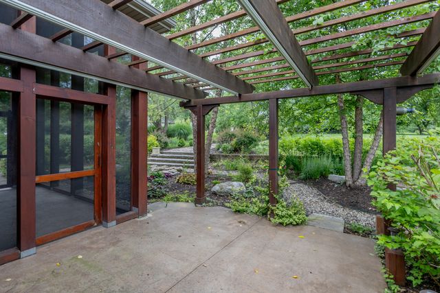 5613 MAJESTIC CIR, Columbia, MO 65203
