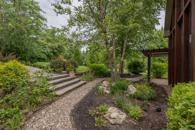 5613 MAJESTIC CIR, Columbia, MO 65203
