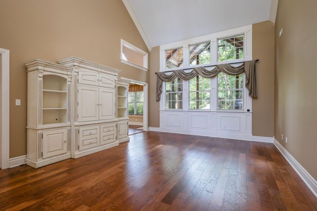 5613 MAJESTIC CIR, Columbia, MO 65203