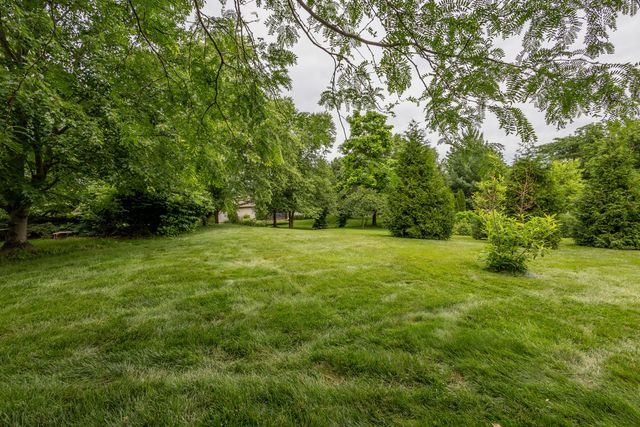 5613 MAJESTIC CIR, Columbia, MO 65203