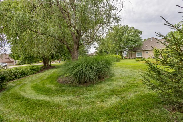 5613 MAJESTIC CIR, Columbia, MO 65203