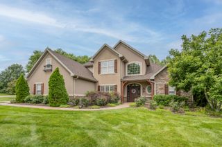5613 MAJESTIC CIR, Columbia, MO 65203