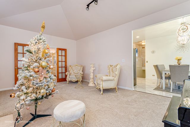 4211 W 135th Street, Crestwood, IL 60418