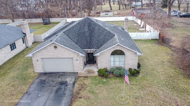 4211 W 135th Street, Crestwood, IL 60418