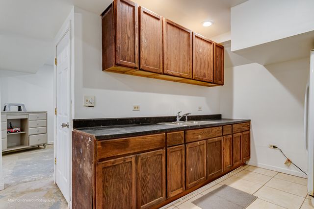 4211 W 135th Street, Crestwood, IL 60418