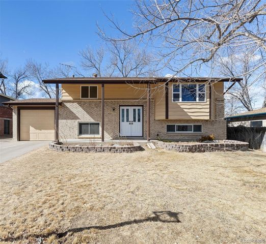 1841 S Saulsbury Court, Lakewood, CO 80232