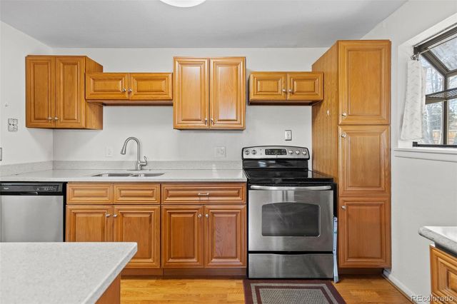 1841 S Saulsbury Court, Lakewood, CO 80232