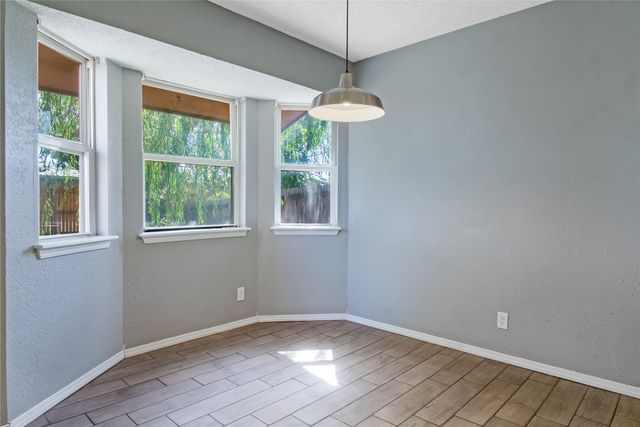 13993 S Poplar Place, Glenpool, OK 74033