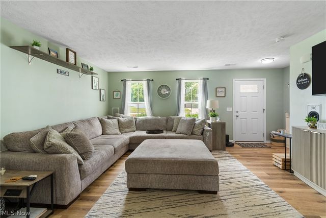 3224 Jaber Drive, Akron, OH 44312
