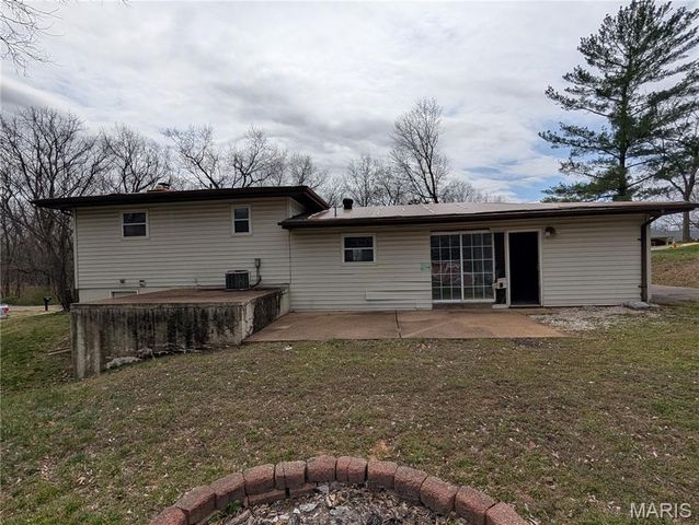 5304 Oakcrest Drive, Imperial, MO 63052