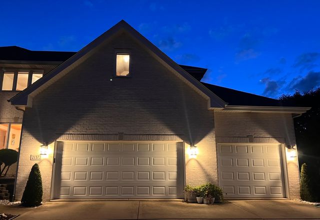 21372 Brittany Drive, Frankfort, IL 60423