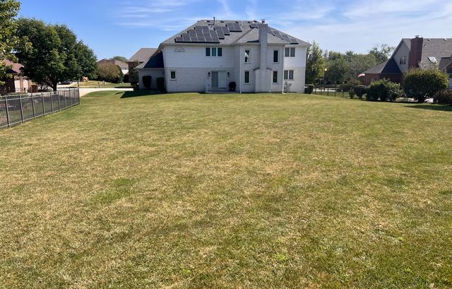 21372 Brittany Drive, Frankfort, IL 60423