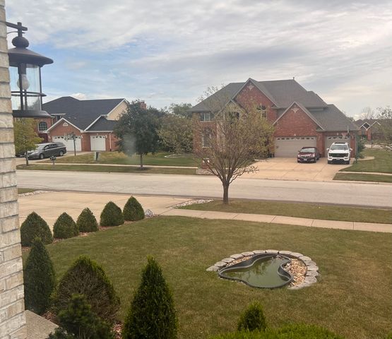 21372 Brittany Drive, Frankfort, IL 60423