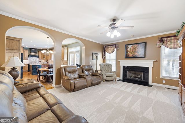 1215 Winborn Terrace NW, Kennesaw, GA 30152