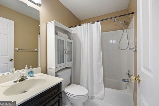 1215 Winborn Terrace NW, Kennesaw, GA 30152