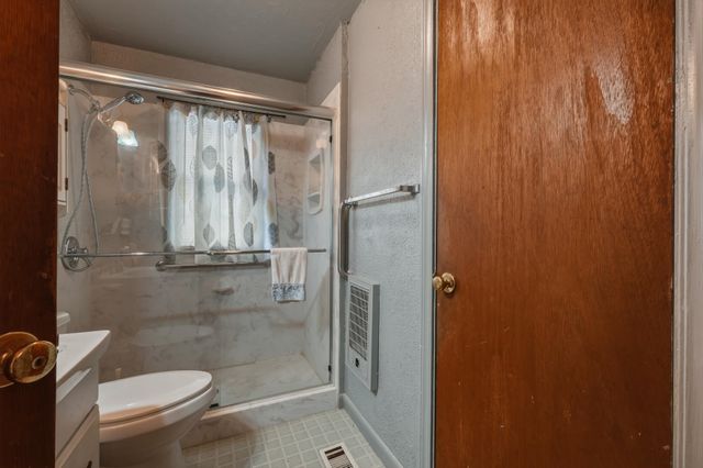 320 4th Street, Huntington, WV 25705