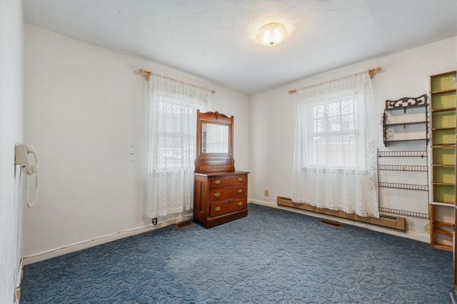 320 4th Street, Huntington, WV 25705