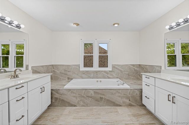8251 N Port, Grand Blanc, MI 48439