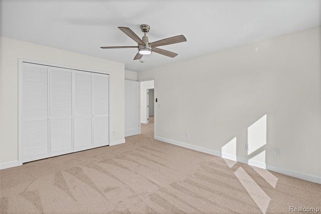 8251 N Port, Grand Blanc, MI 48439