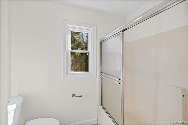 8251 N Port, Grand Blanc, MI 48439