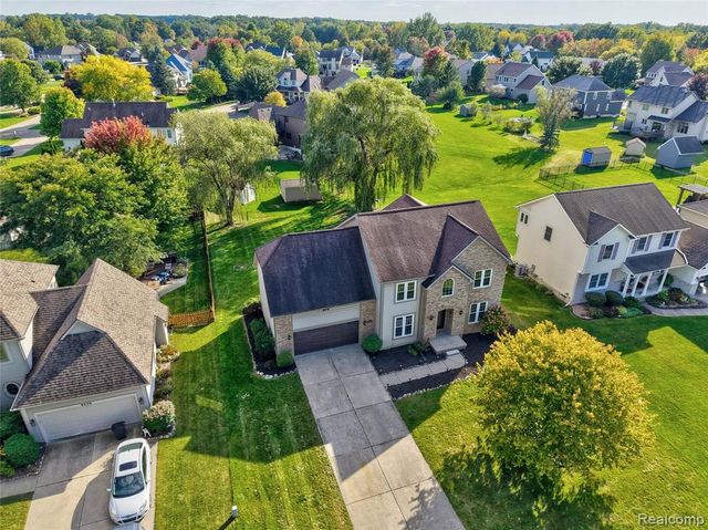 8251 N Port, Grand Blanc, MI 48439