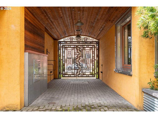 321 MILL St 3, Eugene, OR 97401