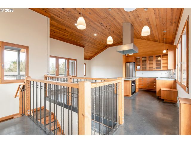 321 MILL St 3, Eugene, OR 97401