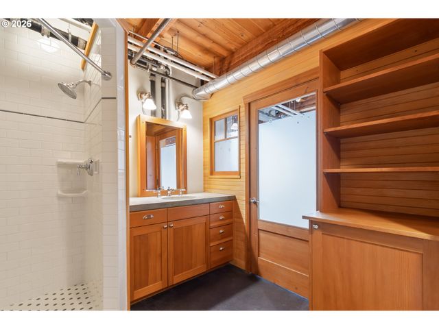 321 MILL St 3, Eugene, OR 97401