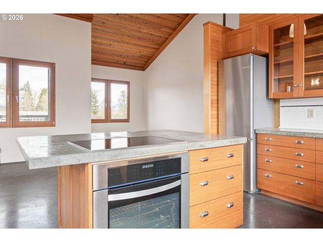 321 MILL St 3, Eugene, OR 97401