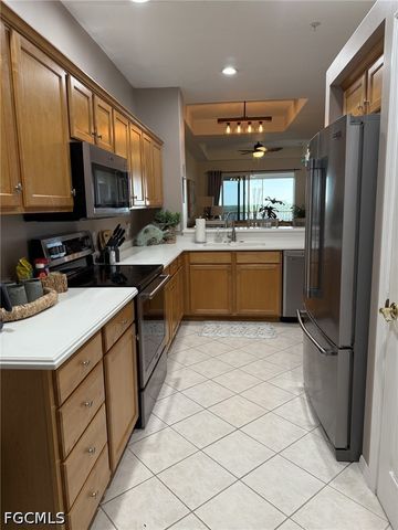 20051 Sanibel View CIR 303, Fort Myers, FL 33908