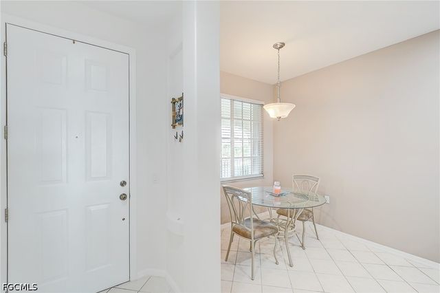 20051 Sanibel View CIR 303, Fort Myers, FL 33908