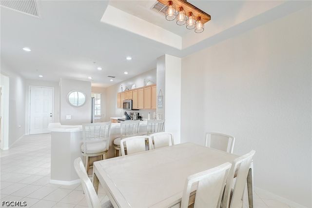 20051 Sanibel View CIR 303, Fort Myers, FL 33908