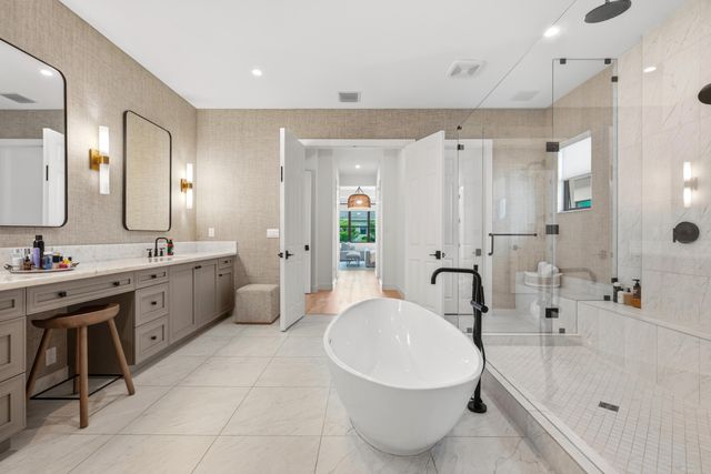 9593 Vescovato Way, Boca Raton, FL 33323