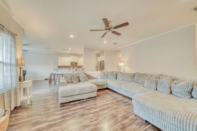 114 Brookway Lane, Longview, TX 75605