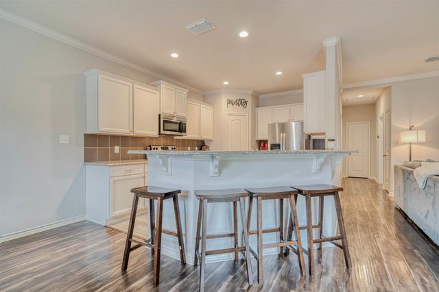 114 Brookway Lane, Longview, TX 75605