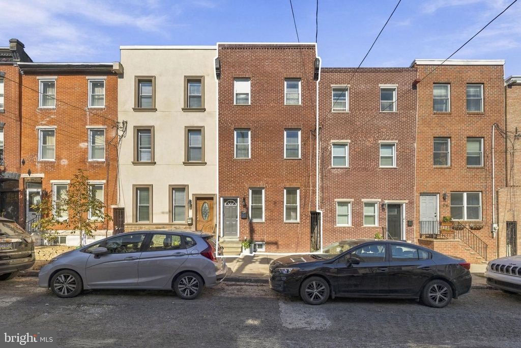 1719 WYLIE ST, PHILADELPHIA, PA 19130 — photo 3