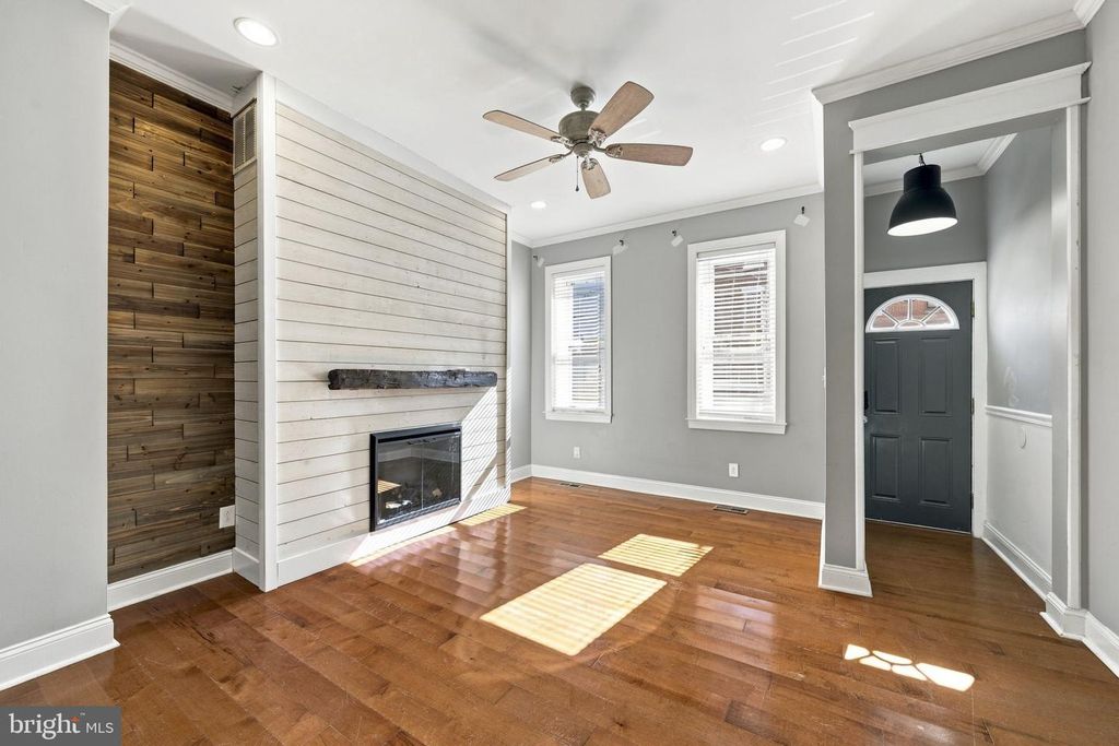 1719 WYLIE ST, PHILADELPHIA, PA 19130 — photo 5