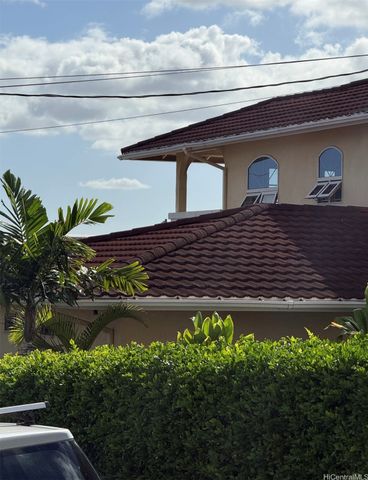 99-446 Hakina Street, Aiea, HI 96701