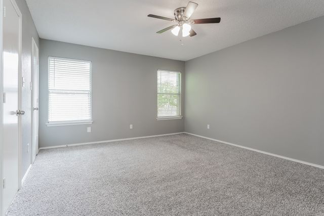 3206 Weirgate Court, Grand Prairie, TX 75052