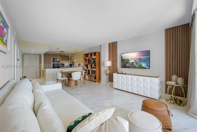 6900 Bay Dr 8A, Miami Beach, FL 33141