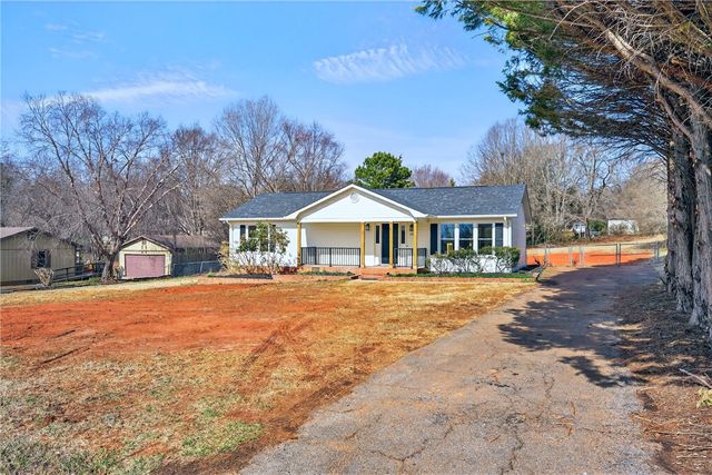 110 Sidney Walker Drive, Boiling Springs, SC 29316