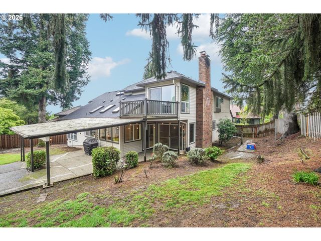 14232 MEADOW GRASS St, Lake Oswego, OR 97035