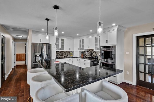 31 OGDEN DR, Birdsboro, PA 19508