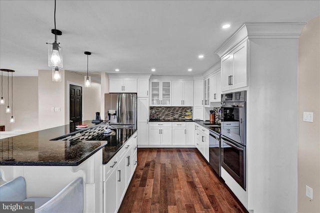 31 OGDEN DR, Birdsboro, PA 19508